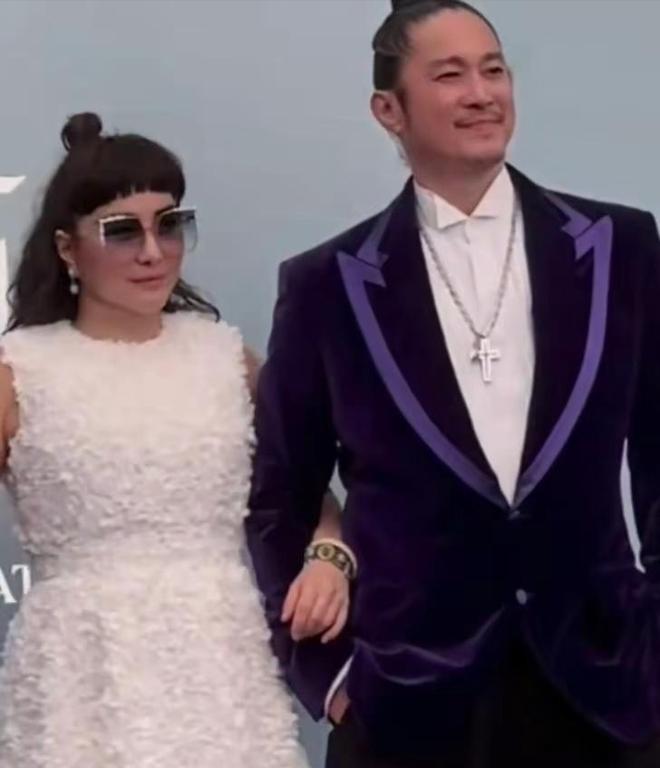 实：刘嘉玲脸垮了舒淇又嫩了胡杏儿赢麻AG旗舰厅app澳门水舞间镜头好真(图16)