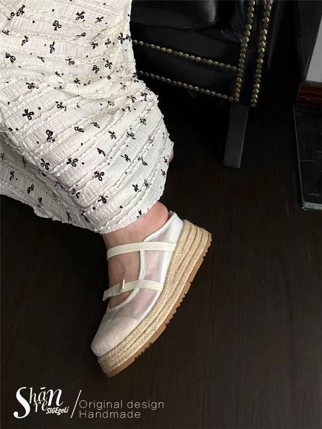 品牌ShanRen：传统与时尚的交融AG旗舰厅网站首页四川女鞋原创设计师(图4)