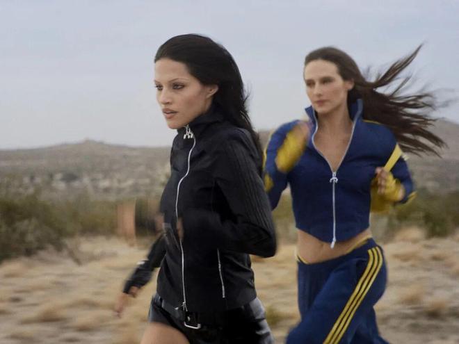 了 日期定了耐克 SB Dunk 新联名即将登场!AG旗舰厅确认市售!OW x Nike 新鞋型要来(图2) 了 日期定了耐克 SB Dunk 新联名即将登场!AG旗舰厅确认市售!OW x Nike 新鞋型要来(图2)